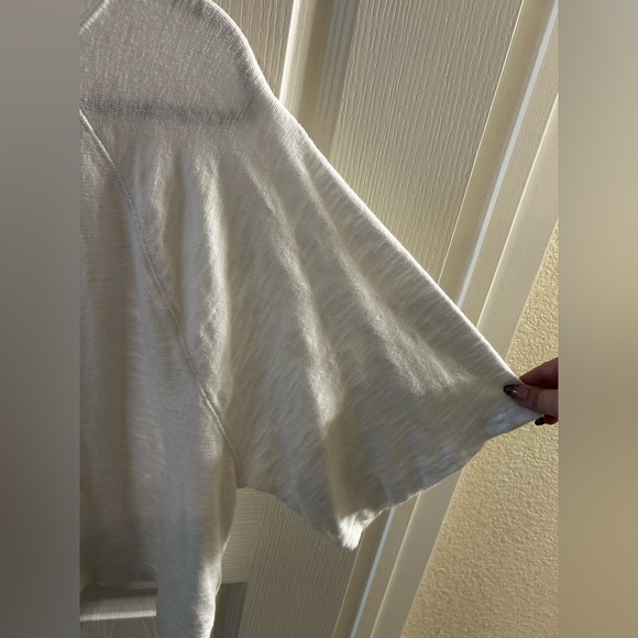 High Neck White Crop Top - Picture 3 of 4